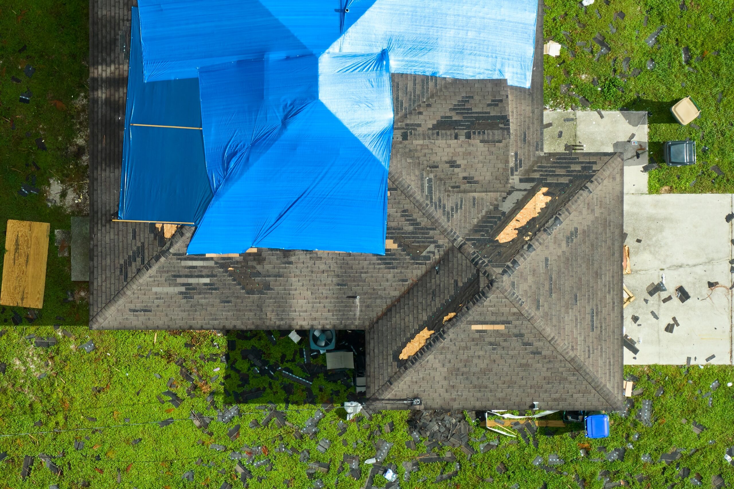 tarp on damaged roof Florida